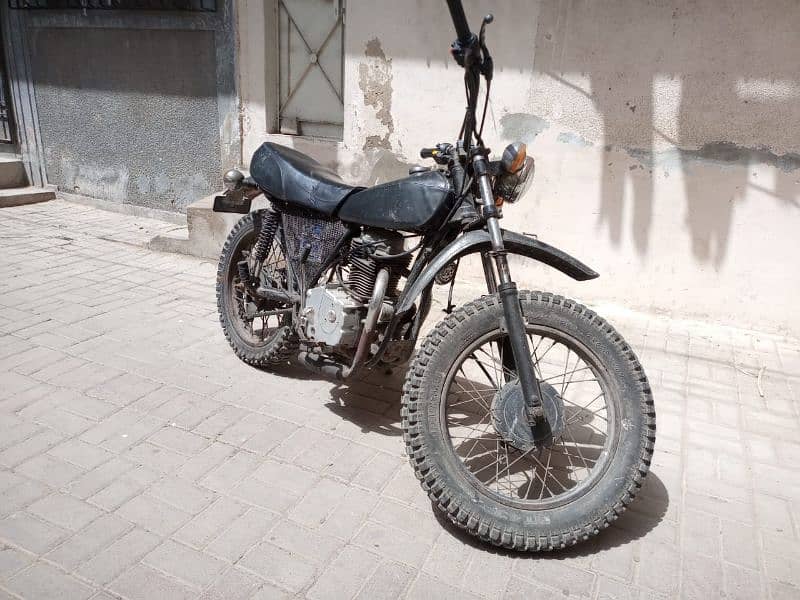 Yamaha Enduro dt100 3