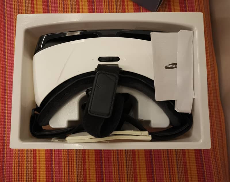 Samsung Gear VR 2