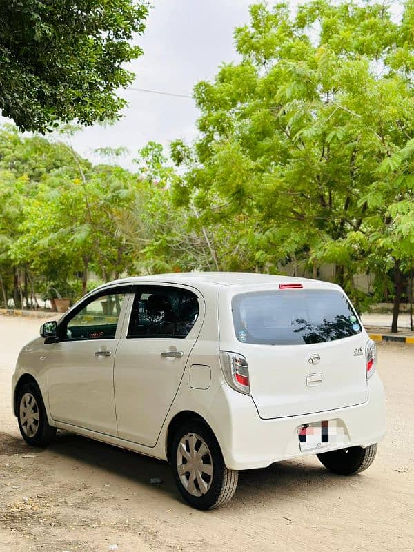 Daihatsu Mira 2013 5