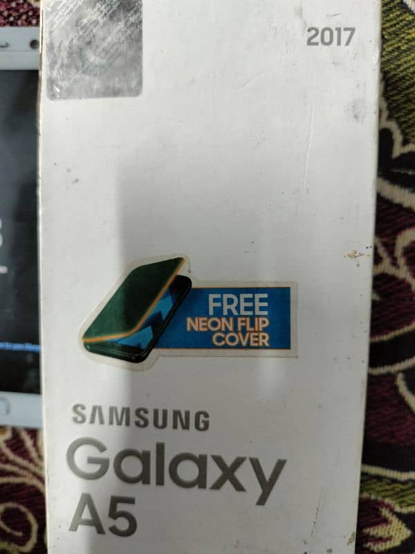 samsung a520  2/32 3