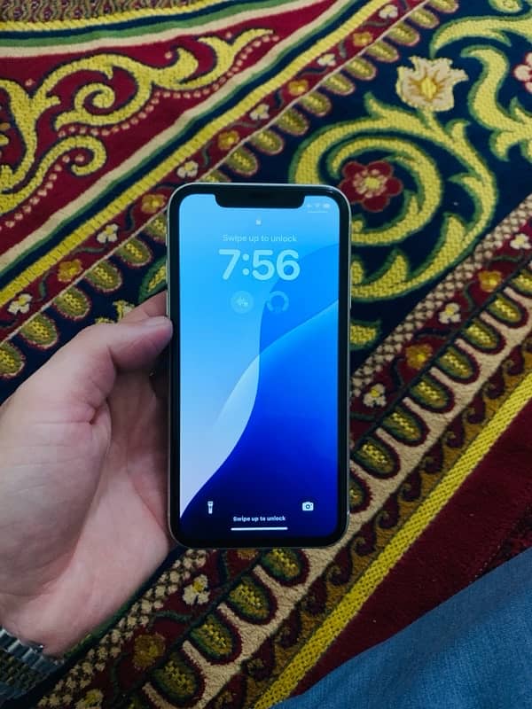 iPhone XR jv 64GB white colour 0