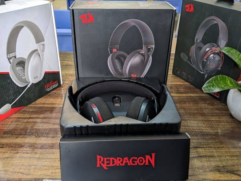 Red dragon H848 Bluetooth Wireless Gaming Headset 8