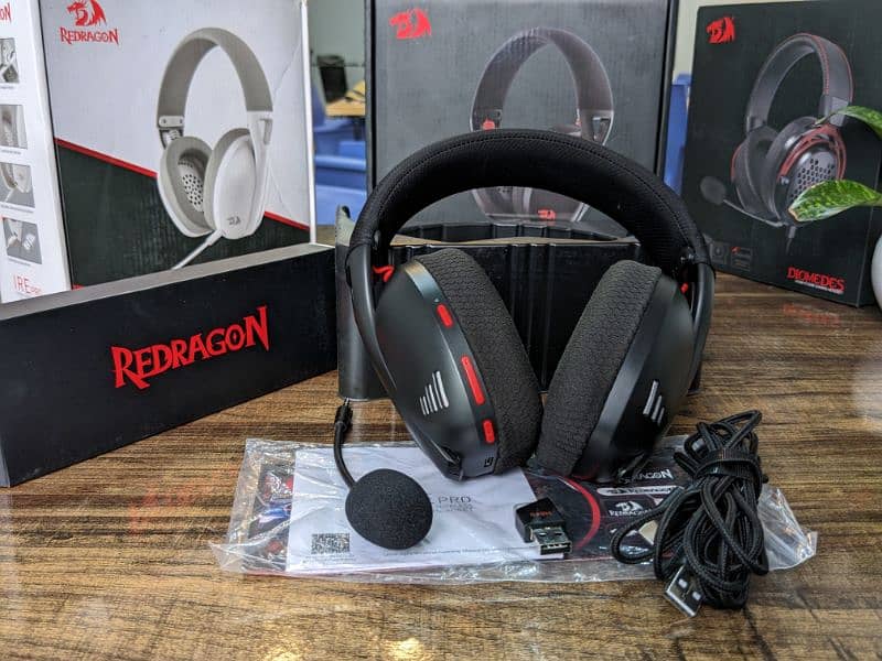 Red dragon H848 Bluetooth Wireless Gaming Headset 13