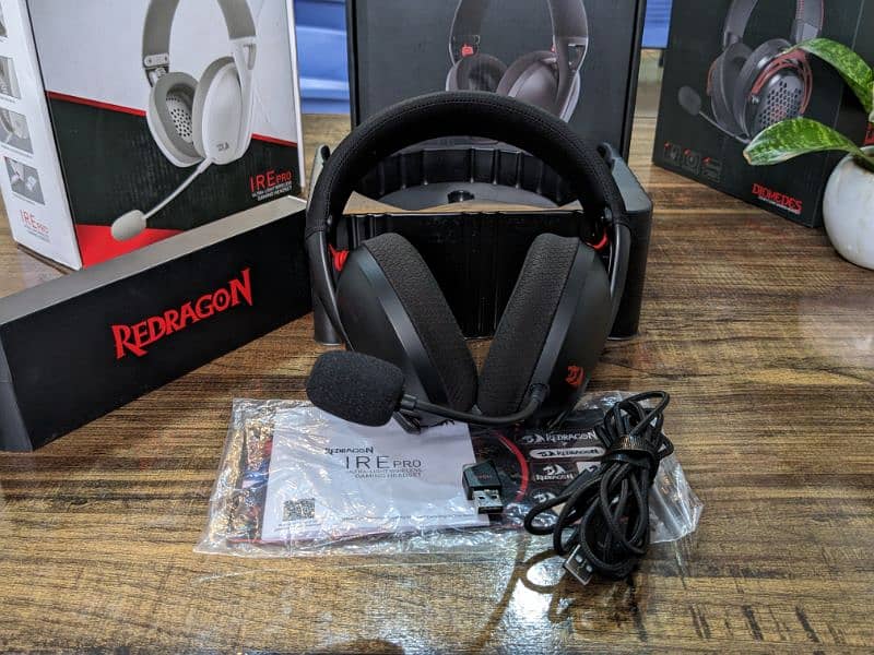 Red dragon H848 Bluetooth Wireless Gaming Headset 15