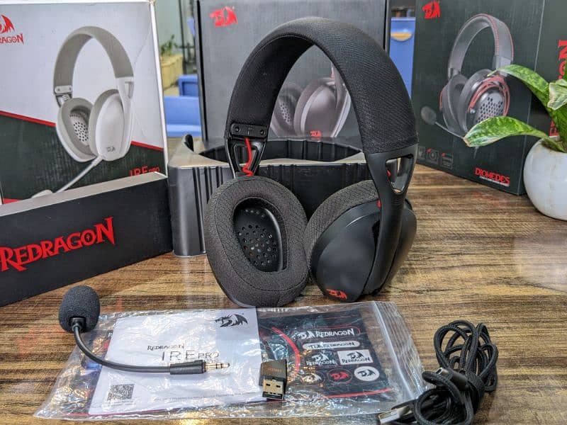 Red dragon H848 Bluetooth Wireless Gaming Headset 16