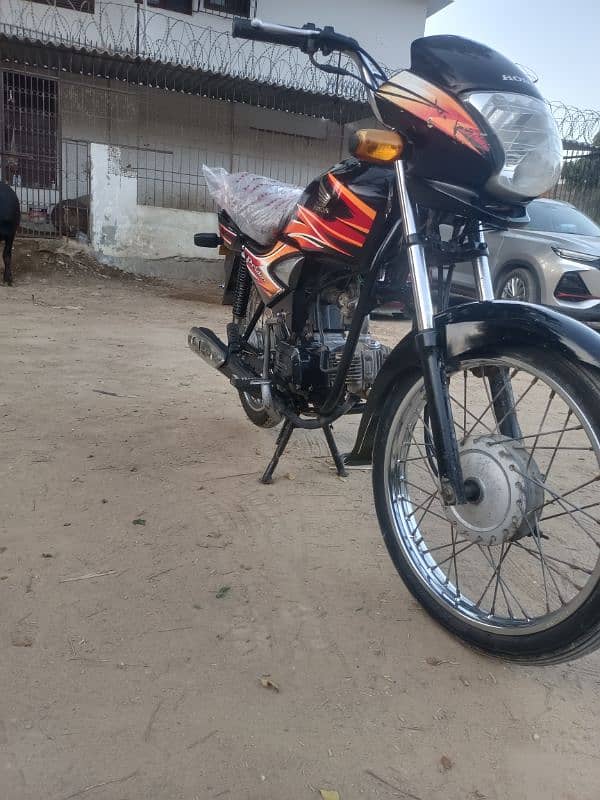 pridor 100 cc(2018) contact wtsap 03451224081 2