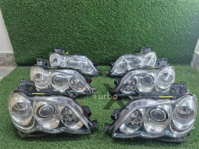 Toyota Mark X Genuine HID Headlights Neat And Clean 1