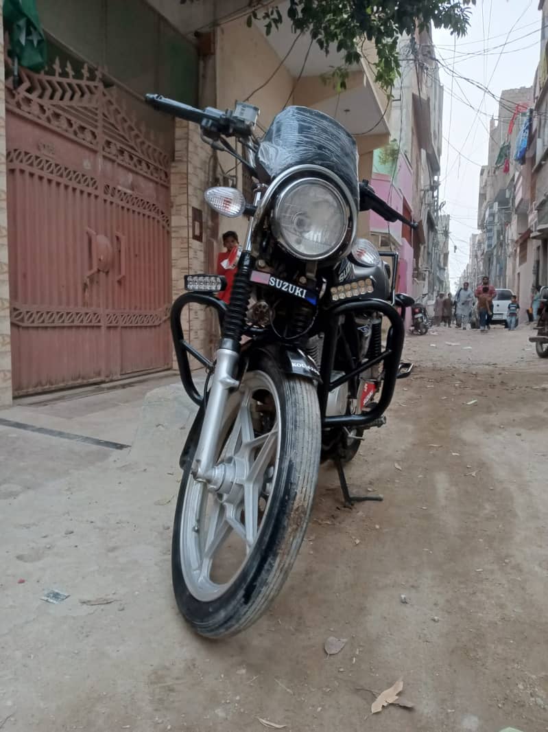 Suzuki GS SE 150 model 2021 Karachi 2