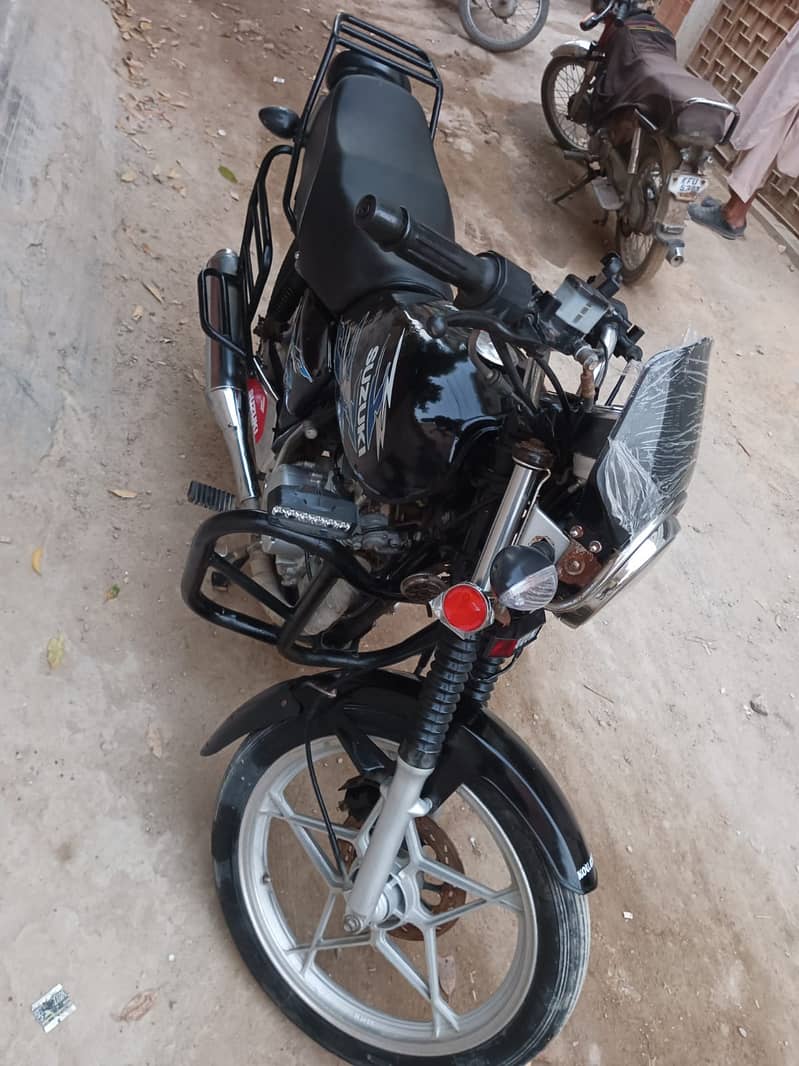 Suzuki GS SE 150 model 2021 Karachi 10