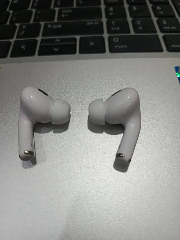 Apple Airpods pro 2 New condition 1