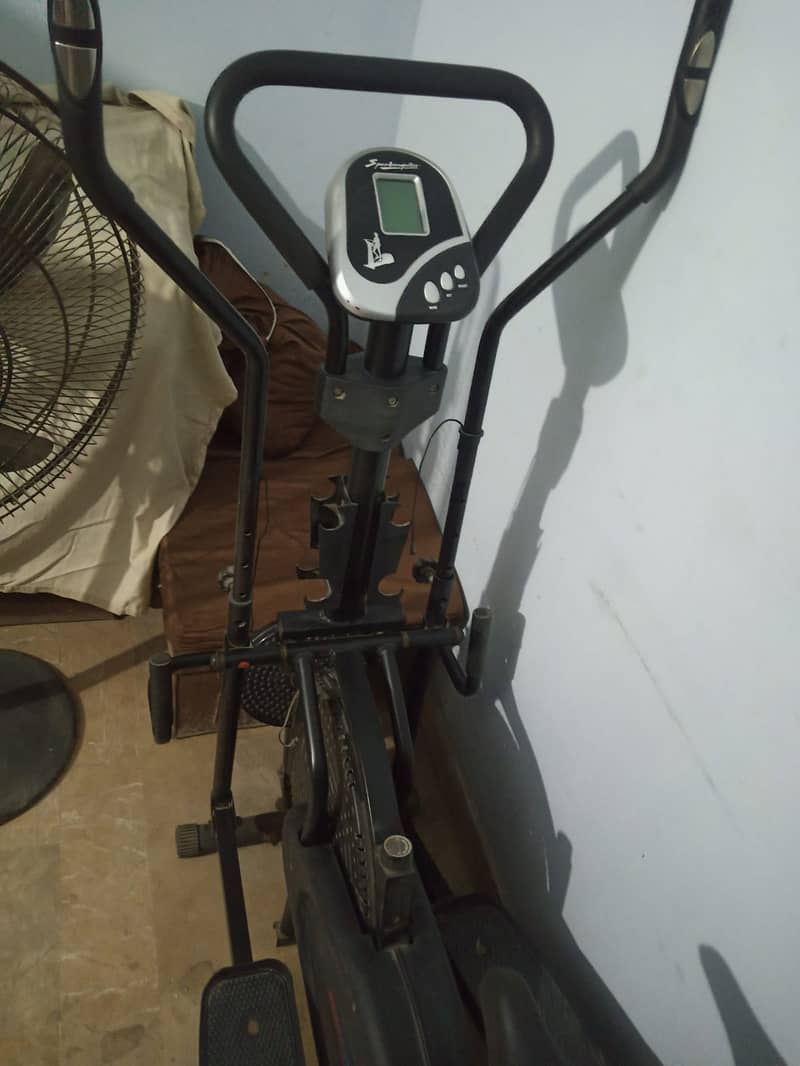 gym multi 5 function bycycle machine with rotating disc 1