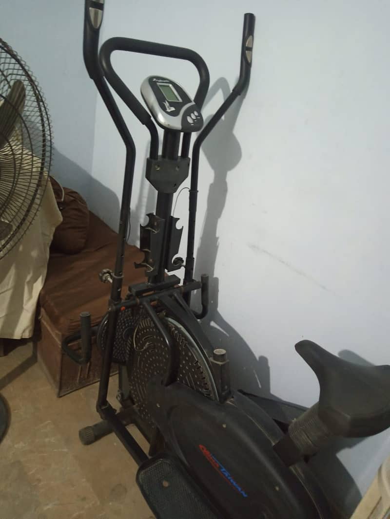 gym multi 5 function bycycle machine with rotating disc 2