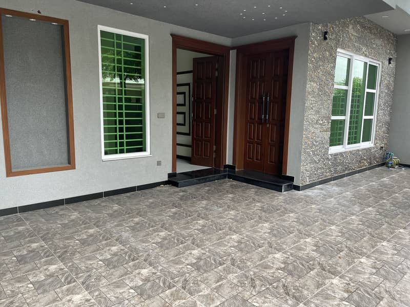 10 Marla Brand New House For Sale In B1 Extension 3