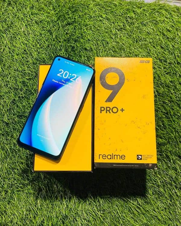 Realme 9 pro+ 1