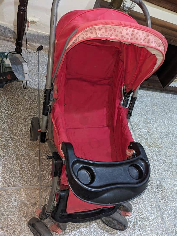 good condition with soft suspension stroller 0