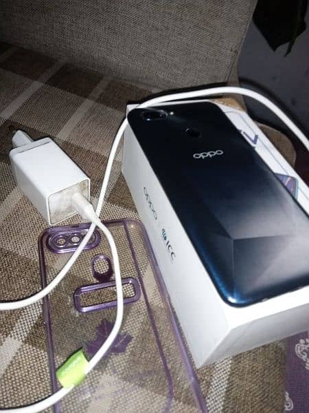 Oppo A12 first owner lediesS Hand use (03106466645) 2