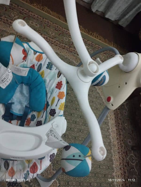 Graco Baby Swing 3