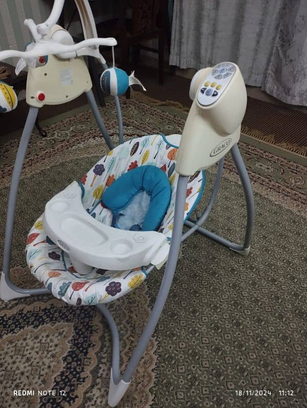 Graco Baby Swing 5