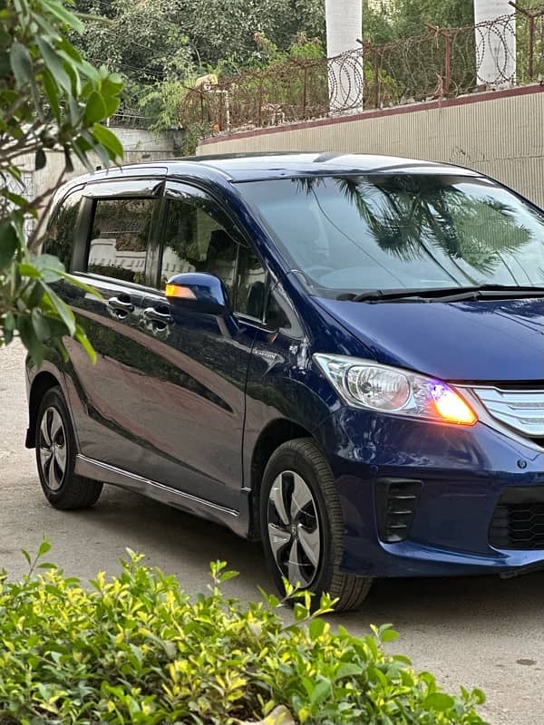 Honda Freed B to B 1 Owner 2019/12 Beter Vitz aqua corolla city brv 4