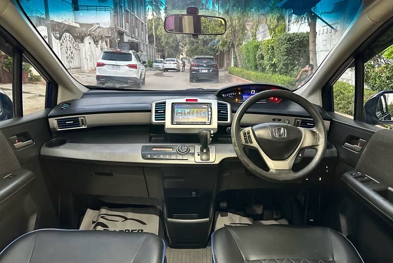 Honda Freed B to B 1 Owner 2019/12 Beter Vitz aqua corolla city brv 10