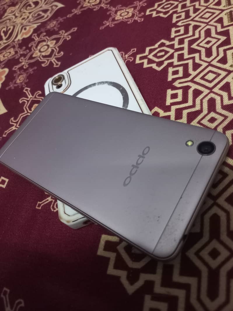 oppo a37 better condition 2