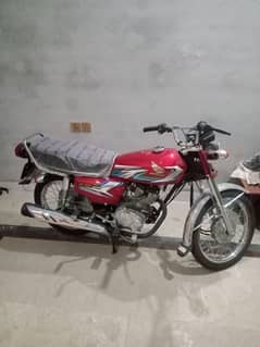 125 Honda bike