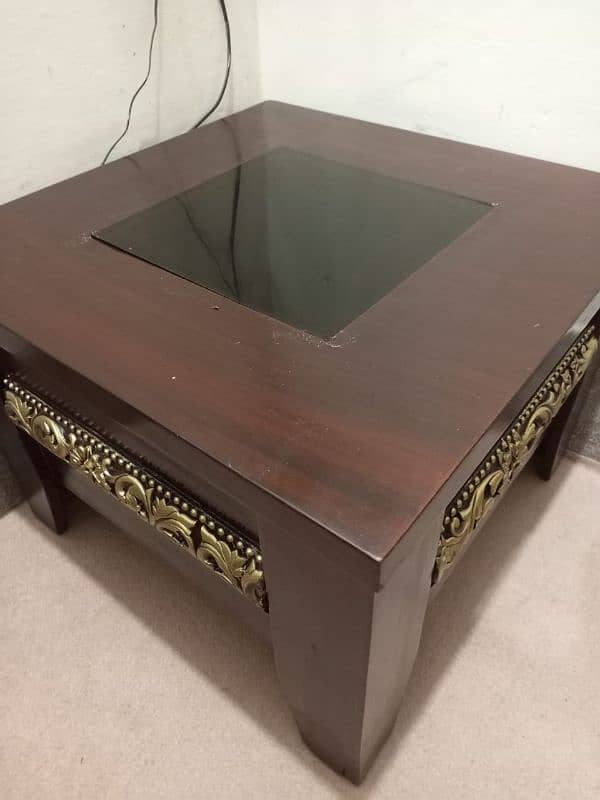 Center Table with 2 Side Tables 4