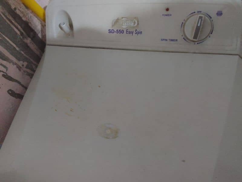 Washing machine and dryer 4