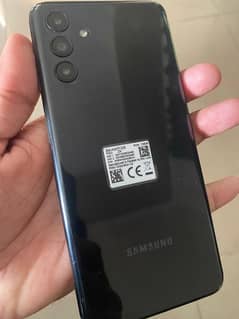 samsung galaxy A04s with box