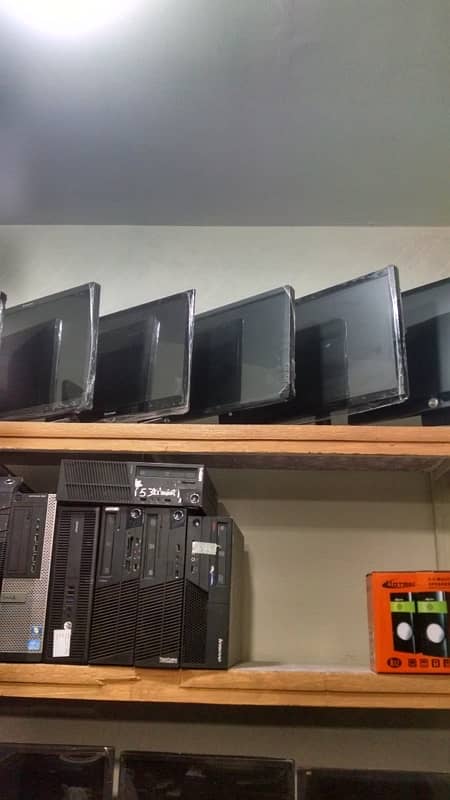 LED MONITORS . 1