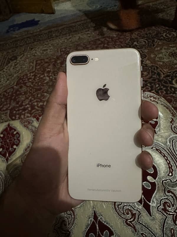 iphone 8 plus 1