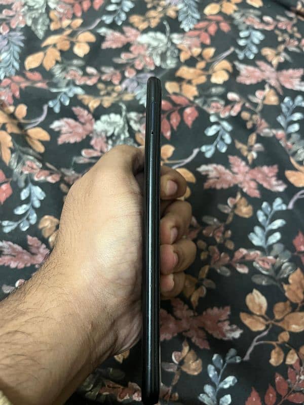 Oppo A16E in excellent condition for sale 5