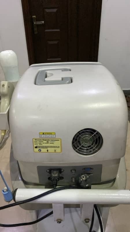 Ultrasound Machine for urgent sale 2