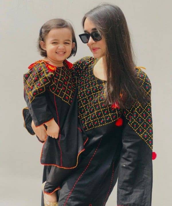 women embroidery cotton black suit 0