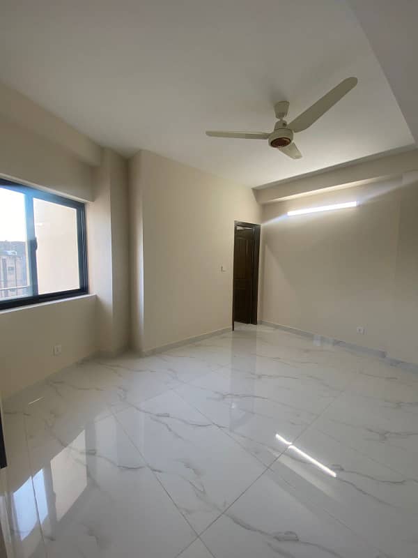 2 bedroom brand new unfurnished apartment available for Rent warda hamna 4 12