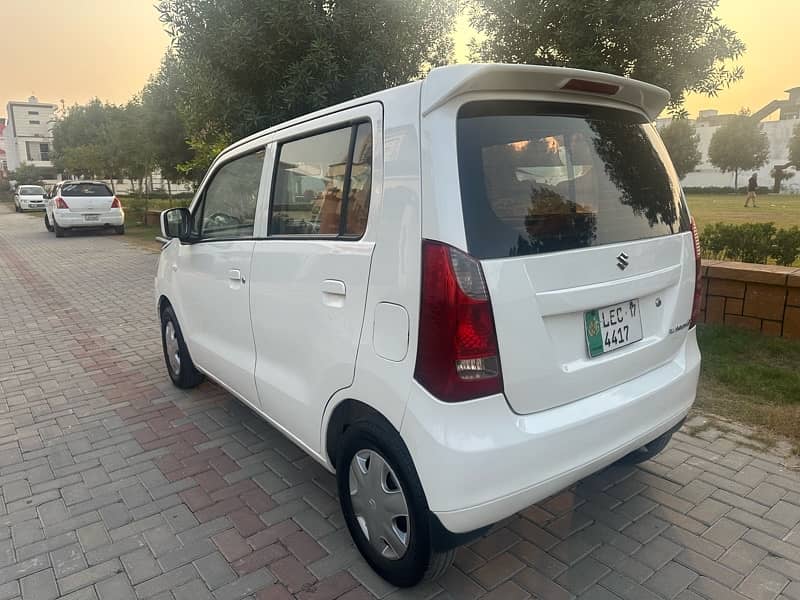 Suzuki Wagon R 2017 3