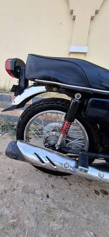 Honda 125 for sale . . . 3