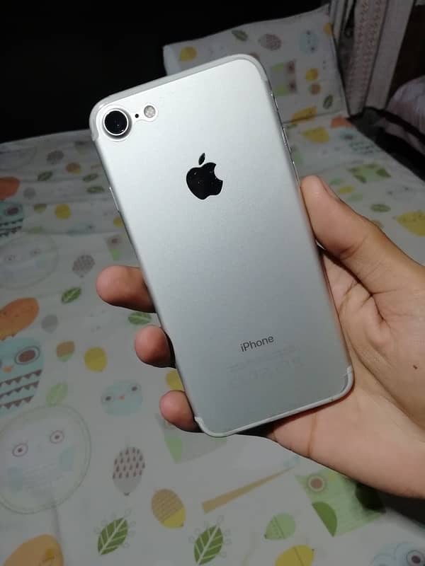 Iphone 7 128Gb Offical Pta Approved / No oppo vivo infinix tecno huawe 3