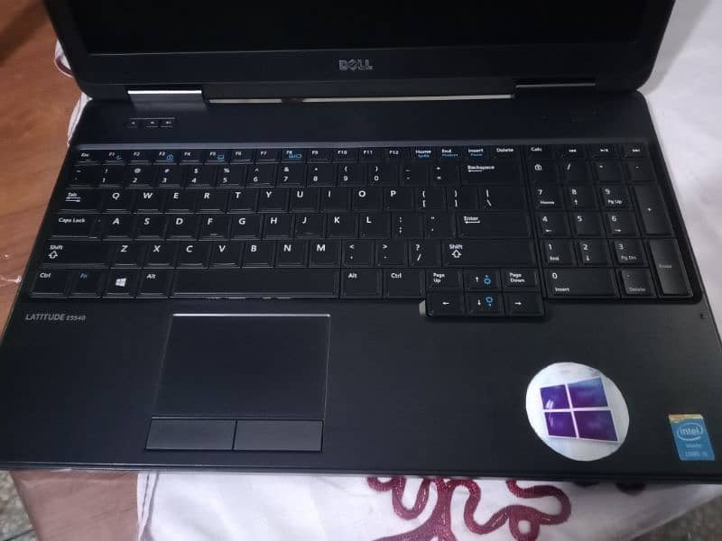 Dell gaming machine e5540 core i5 4th gen with 2GB Nvidia GPU 6