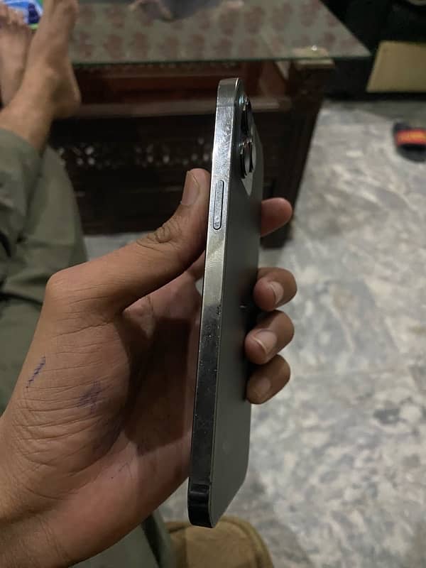 iPhone 12pro max non pta 1