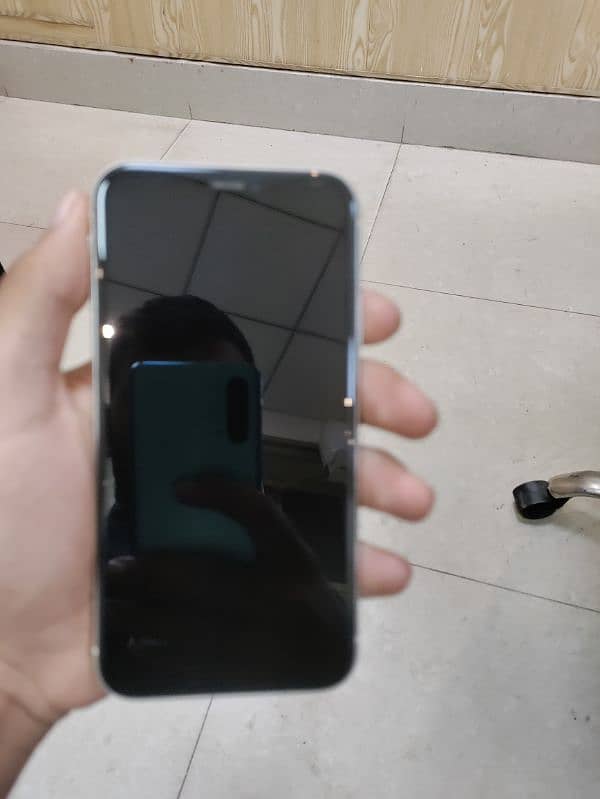 iphone 11 128GB  Dual PTA 1