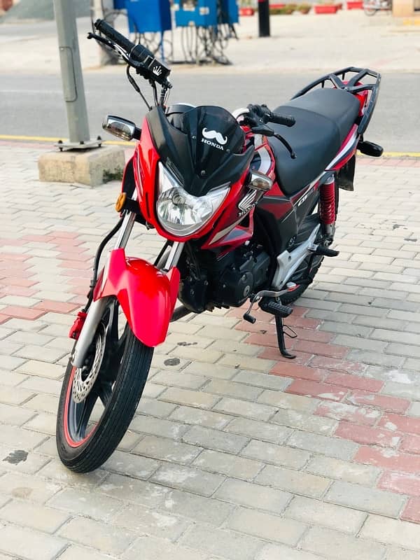 Honda CB 150f Red color 3