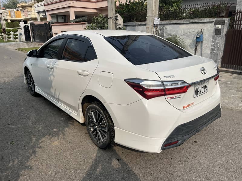 2021 Toyota Corolla Altis 5