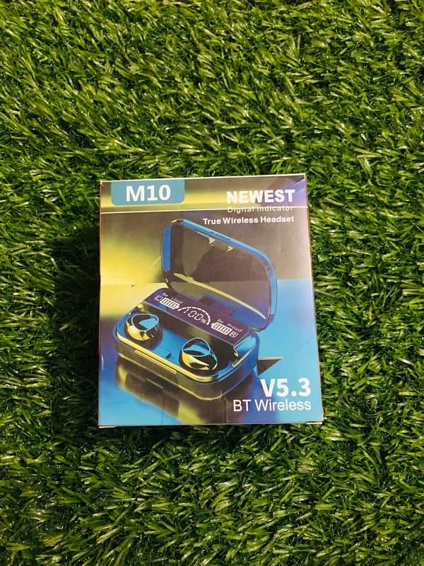 M10 airbuds Good sound buffer sound WhatsApp(03274117805) 0