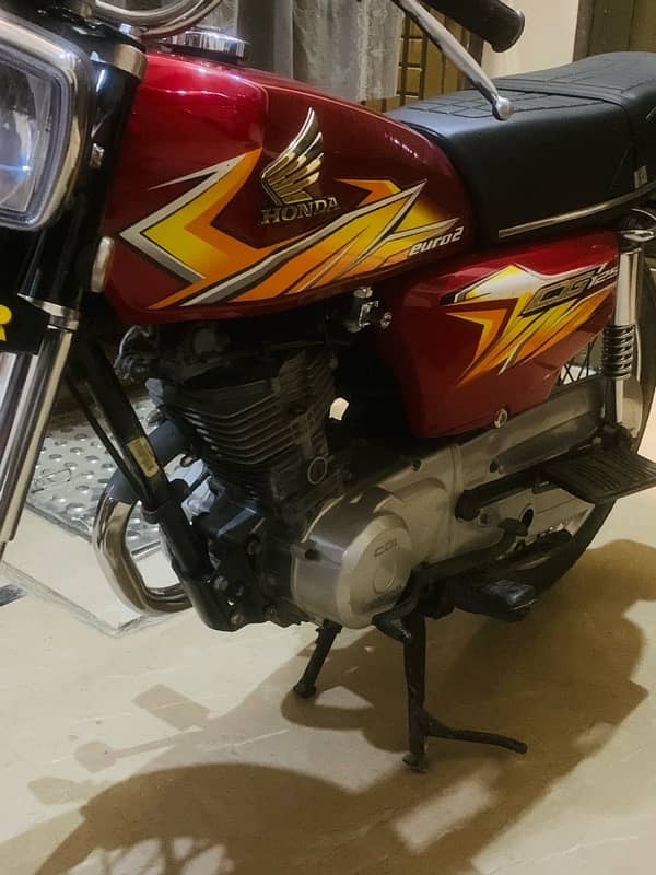 Honda CG 125 (2021) Karachi Registered 4