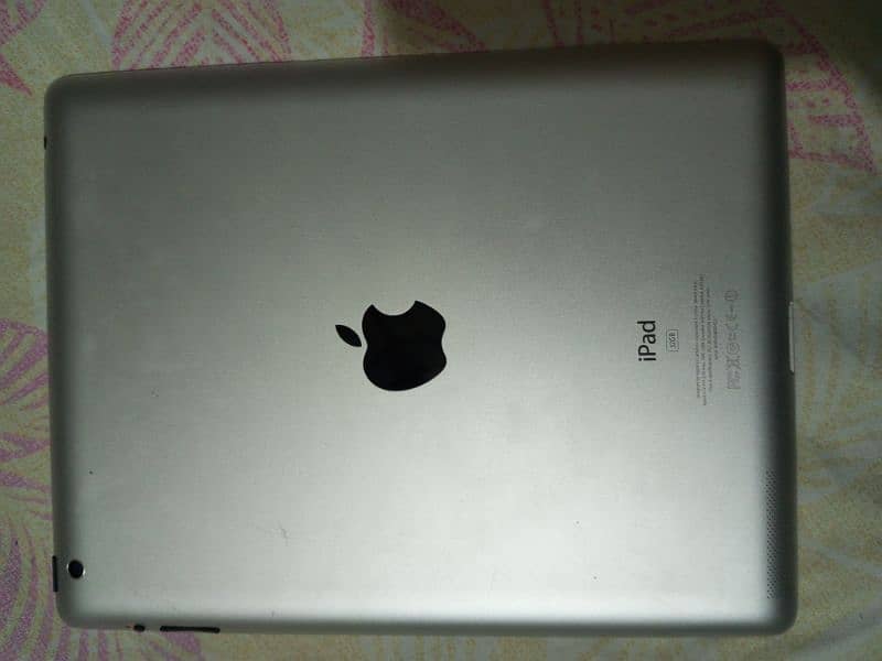 Apple IPad 4 mint condition 3