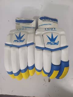 Mids Test Batting Gloves