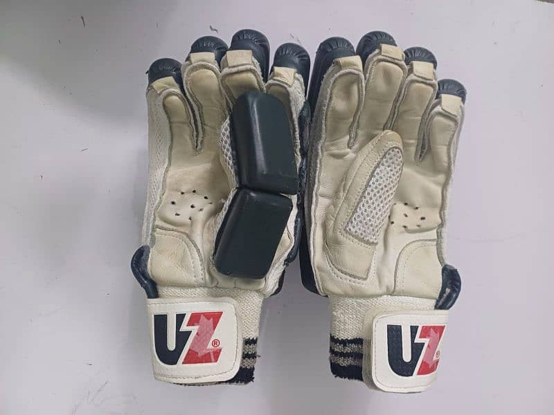 Mids Test Batting Gloves 10