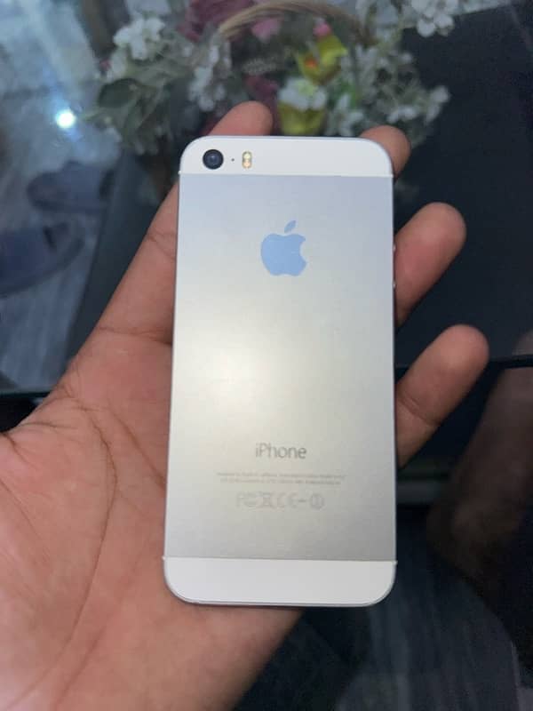 i phone 5s (64) non pta 0