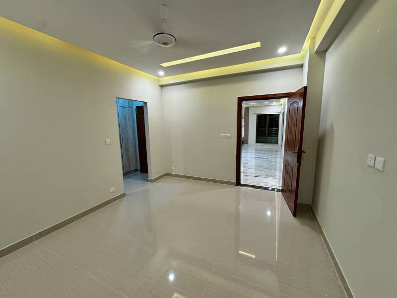 Brand New Super Luxury 10 Marla Apartment Is Available For Rent In Askari 11 Sector D At Super Hot Location 17